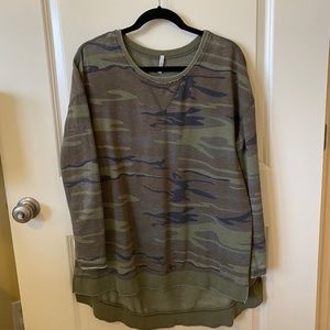 Z Supply Camo Weekender Pullover